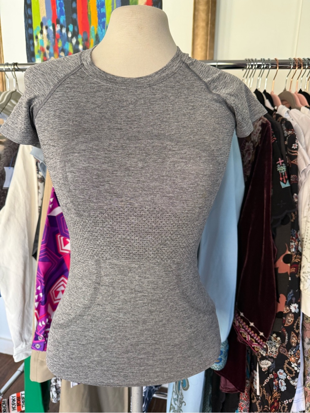 lululemon athletica Swiftly Tech Gray Short-Sleeve Tee